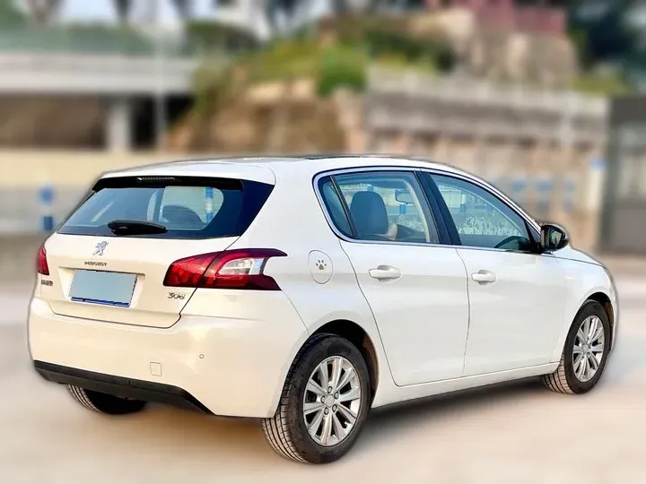 2015 Peugeot 308S 1.2T 136HP L3 6AT,autocango,china used car exporter,china ev exporter,chinese used car exporter,chinese used ev exporter