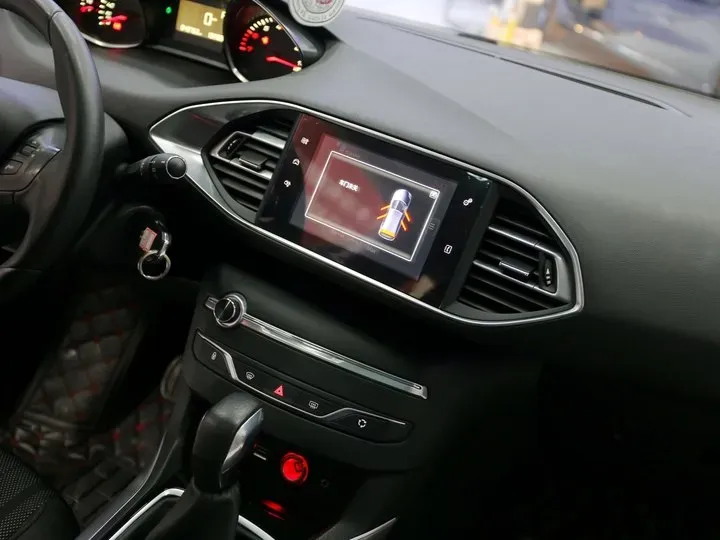 2015 Peugeot 308S 1.6T 167HP L4 6AT,autocango,china used car exporter,china ev exporter,chinese used car exporter,chinese used ev exporter