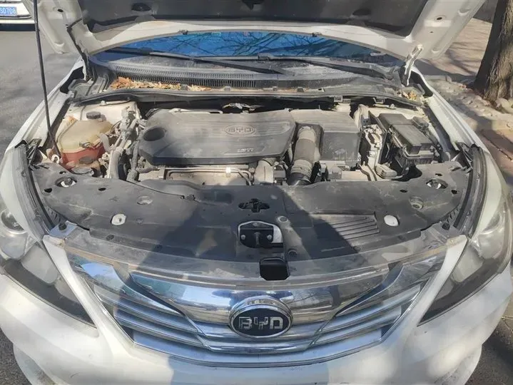 2014 BYD G5 1.5T 154HP L4 6DCT,autocango,china used car exporter,china ev exporter,chinese used car exporter,chinese used ev exporter