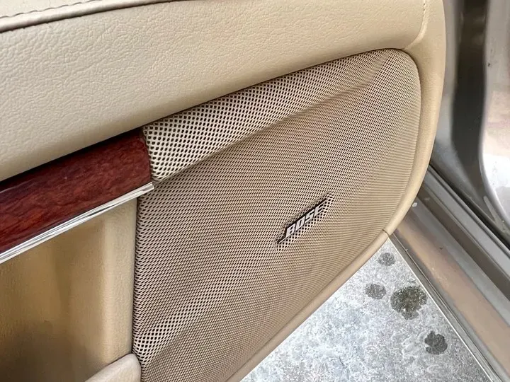 2011 Cadillac SLS 2.0T 262HP L4 6AT,autocango,china used car exporter,china ev exporter,chinese used car exporter,chinese used ev exporter