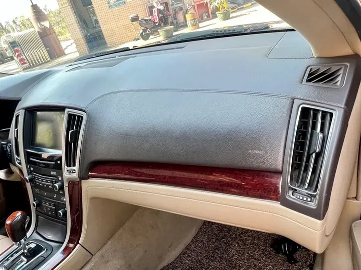 2011 Cadillac SLS 2.0T 262HP L4 6AT,autocango,china used car exporter,china ev exporter,chinese used car exporter,chinese used ev exporter