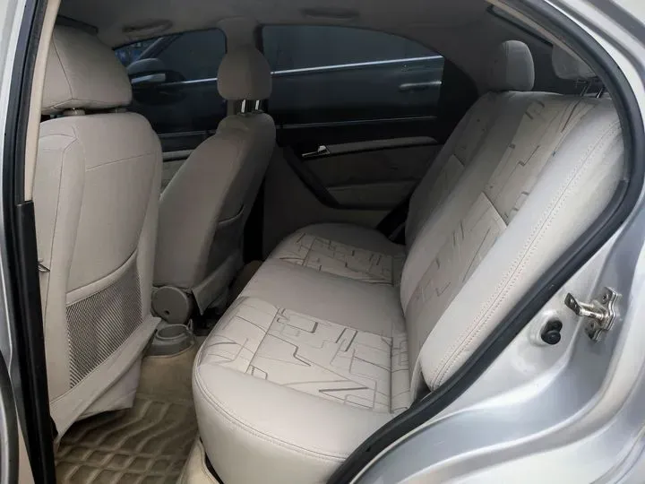 2010 Chevrolet Lova 1.4L 93HP L4 5MT,autocango,china used car exporter,china ev exporter,chinese used car exporter,chinese used ev exporter