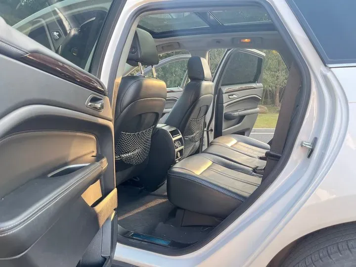 2015 Cadillac SRX 3.0L 271HP V6 6AT,autocango,china used car exporter,china ev exporter,chinese used car exporter,chinese used ev exporter