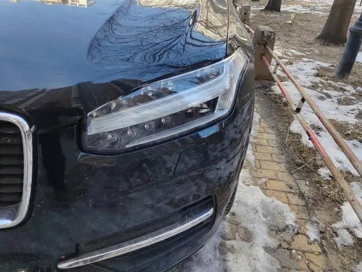 2019 Volvo XC90 2.0T 320HP L4 8AT PHEV 10.4KWH,autocango,china used car exporter,china ev exporter,chinese used car exporter,chinese used ev exporter