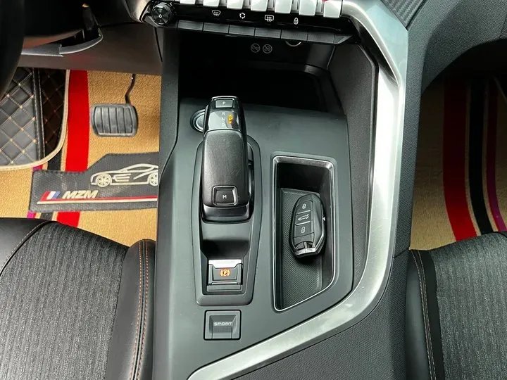 2018 Peugeot 4008 1.6T 167HP L4 6AT,autocango,china used car exporter,china ev exporter,chinese used car exporter,chinese used ev exporter