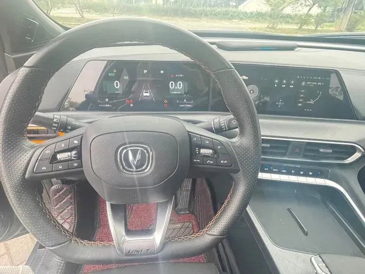2022 ChangAn UNI-T 1.5T 188HP L4 7DCT,autocango,china used car exporter,china ev exporter,chinese used car exporter,chinese used ev exporter
