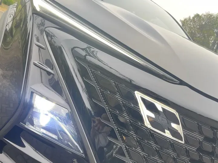 2022 ChangAn UNI-T 1.5T 188HP L4 7DCT,autocango,china used car exporter,china ev exporter,chinese used car exporter,chinese used ev exporter