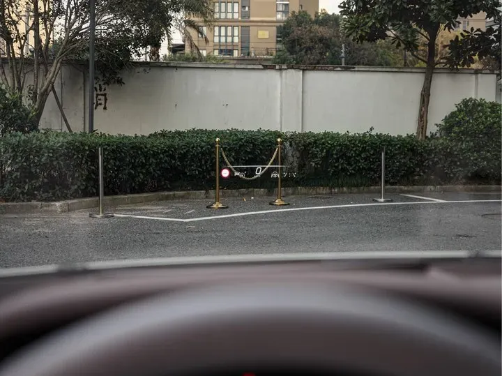 2022 Mercedes-Benz EQS AMG BEV 111.8KWH,autocango,china used car exporter,china ev exporter,chinese used car exporter,chinese used ev exporter