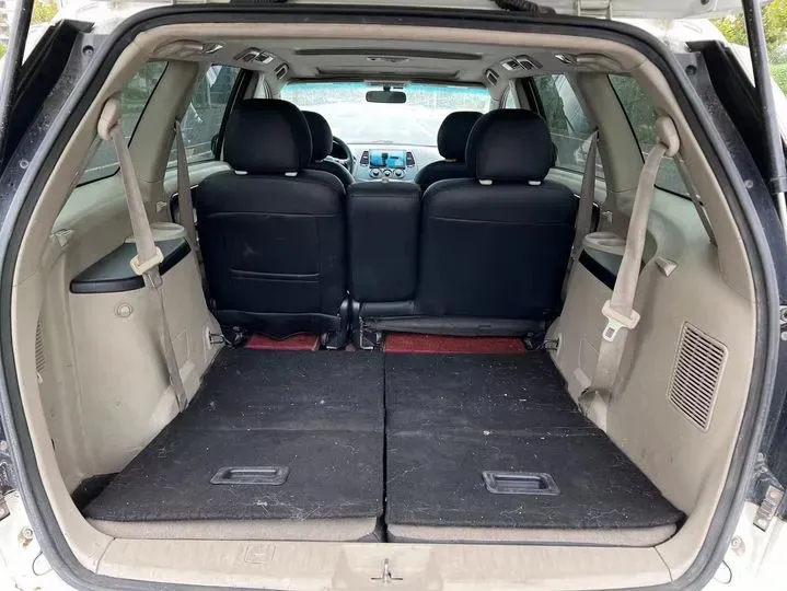 2009 Mitsubishi Grandis 2.4L 165HP L4 4AT,autocango,china used car exporter,china ev exporter,chinese used car exporter,chinese used ev exporter