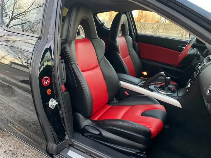 2004 Mazda RX-8 1.3L 209HP R2 6MT,autocango,china used car exporter,china ev exporter,chinese used car exporter,chinese used ev exporter