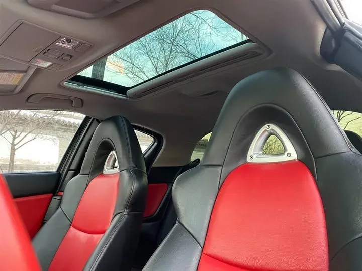 2004 Mazda RX-8 1.3L 209HP R2 6MT,autocango,china used car exporter,china ev exporter,chinese used car exporter,chinese used ev exporter