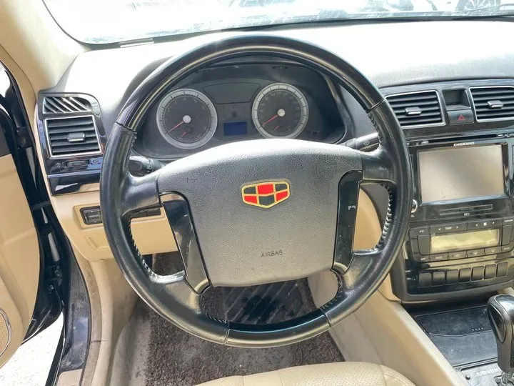 2011 Geely EC8 2.0L 136HP L4 4AT,autocango,china used car exporter,china ev exporter,chinese used car exporter,chinese used ev exporter