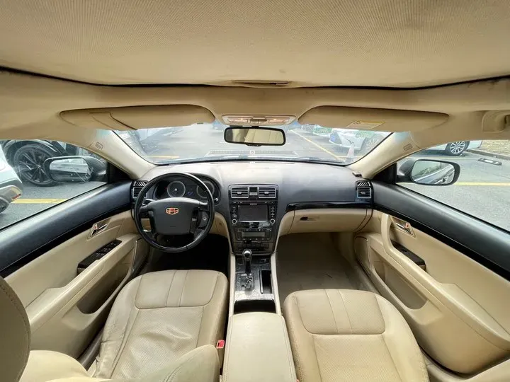 2011 Geely EC8 2.0L 136HP L4 4AT,autocango,china used car exporter,china ev exporter,chinese used car exporter,chinese used ev exporter