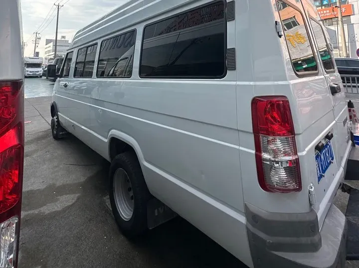 2020 Iveco DeYi 2.5T 122HP L4 5MT,autocango,china used car exporter,china ev exporter,chinese used car exporter,chinese used ev exporter