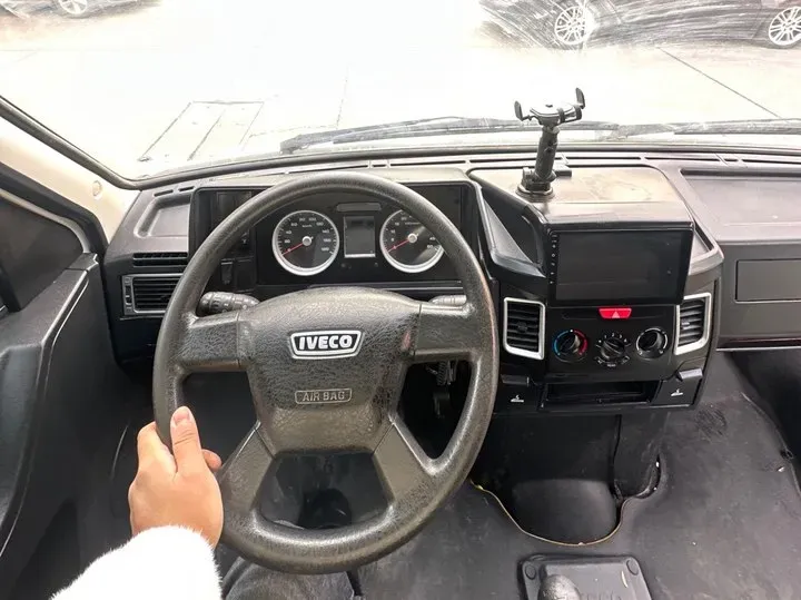 2020 Iveco DeYi 2.5T 122HP L4 5MT,autocango,china used car exporter,china ev exporter,chinese used car exporter,chinese used ev exporter