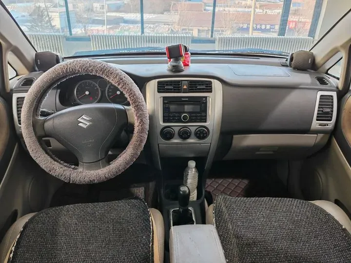 2012 Suzuki Liana 1.4L 101HP L4 5MT,autocango,china used car exporter,china ev exporter,chinese used car exporter,chinese used ev exporter