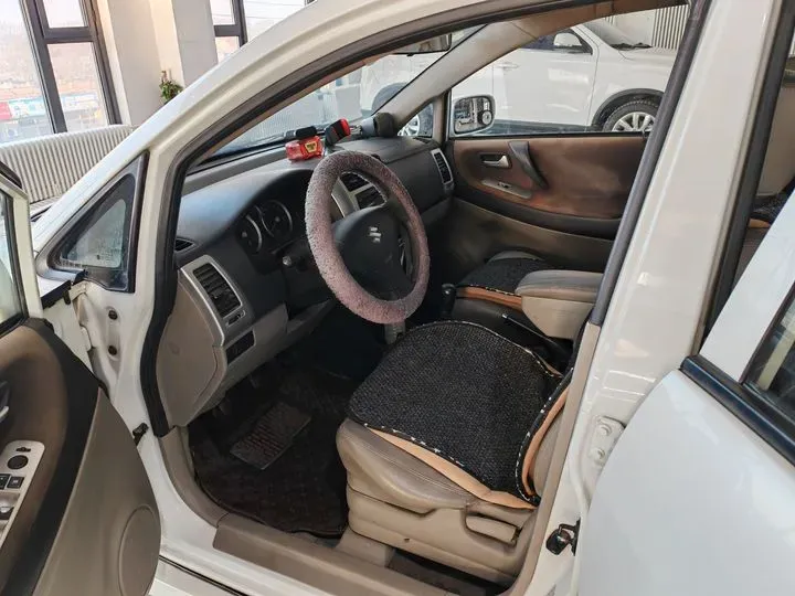 2012 Suzuki Liana 1.4L 101HP L4 5MT,autocango,china used car exporter,china ev exporter,chinese used car exporter,chinese used ev exporter