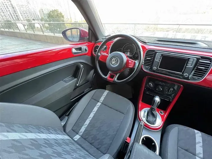 2018 Volkswagen Beetle 1.2T 105HP L4 7DCT,autocango,china used car exporter,china ev exporter,chinese used car exporter,chinese used ev exporter