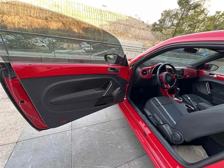 2018 Volkswagen Beetle 1.2T 105HP L4 7DCT,autocango,china used car exporter,china ev exporter,chinese used car exporter,chinese used ev exporter