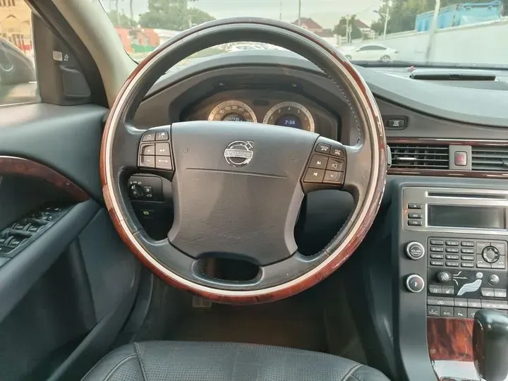 2007 Volvo S80 3.0T 285HP L6 6AT,autocango,china used car exporter,china ev exporter,chinese used car exporter,chinese used ev exporter