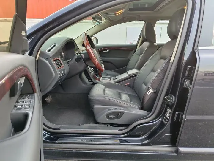 2007 Volvo S80 3.0T 285HP L6 6AT,autocango,china used car exporter,china ev exporter,chinese used car exporter,chinese used ev exporter