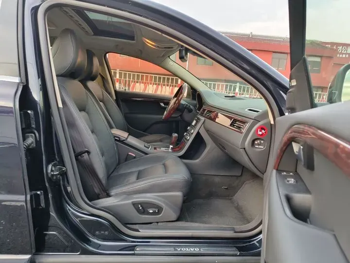 2007 Volvo S80 3.0T 285HP L6 6AT,autocango,china used car exporter,china ev exporter,chinese used car exporter,chinese used ev exporter