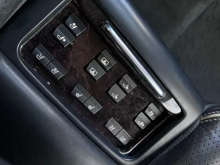 2015 Volvo S80L 2.0T 214HP L5 6AT,autocango,china used car exporter,china ev exporter,chinese used car exporter,chinese used ev exporter