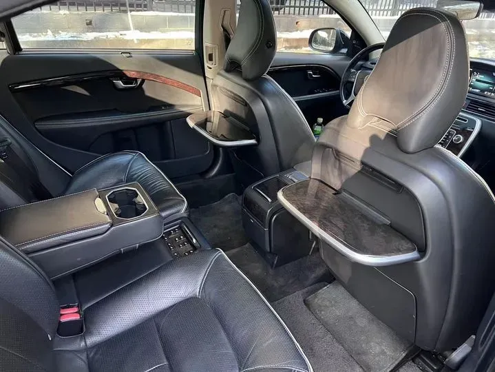 2015 Volvo S80L 2.0T 214HP L5 6AT,autocango,china used car exporter,china ev exporter,chinese used car exporter,chinese used ev exporter