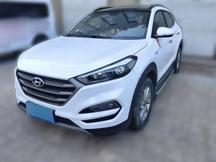 2018 Hyundai Tucson 1.6T 177HP L4 7DCT,autocango,china used car exporter,china ev exporter,chinese used car exporter,chinese used ev exporter