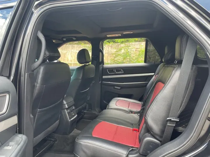 2017 Ford Explorer 2.3T 276HP L4 6AT,autocango,china used car exporter,china ev exporter,chinese used car exporter,chinese used ev exporter