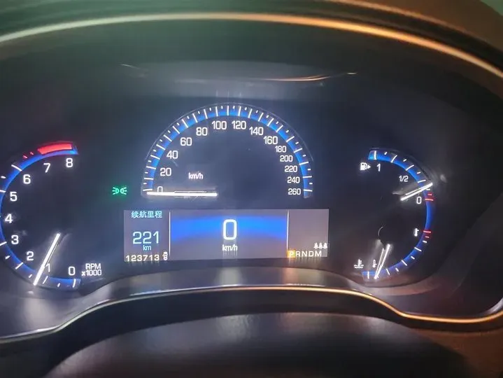 2015 Cadillac SRX 3.0L 271HP V6 6AT,autocango,china used car exporter,china ev exporter,chinese used car exporter,chinese used ev exporter