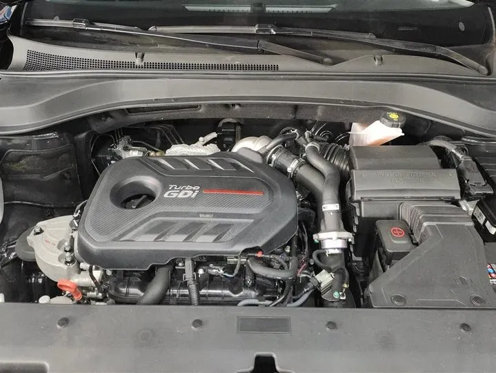 2020 Hyundai Santafe 2.0T 230HP L4 8AT,autocango,china used car exporter,china ev exporter,chinese used car exporter,chinese used ev exporter