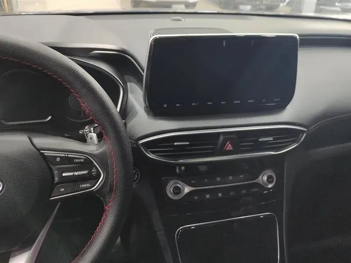 2020 Hyundai Santafe 2.0T 230HP L4 8AT,autocango,china used car exporter,china ev exporter,chinese used car exporter,chinese used ev exporter