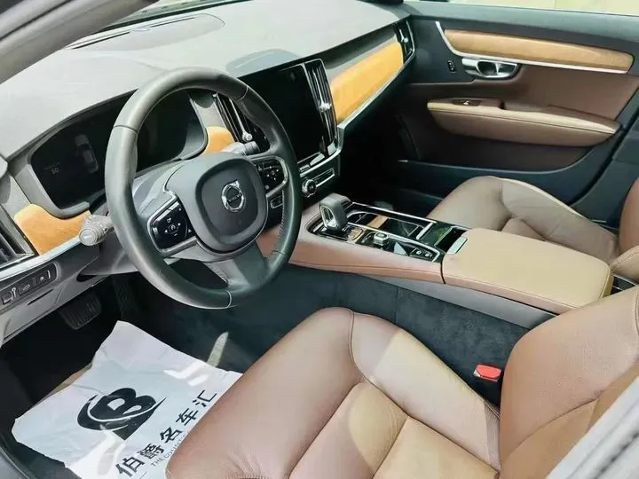 2022 Volvo S90 2.0T 303HP L4 8AT PHEV 11.6KWH,autocango,china used car exporter,china ev exporter,chinese used car exporter,chinese used ev exporter