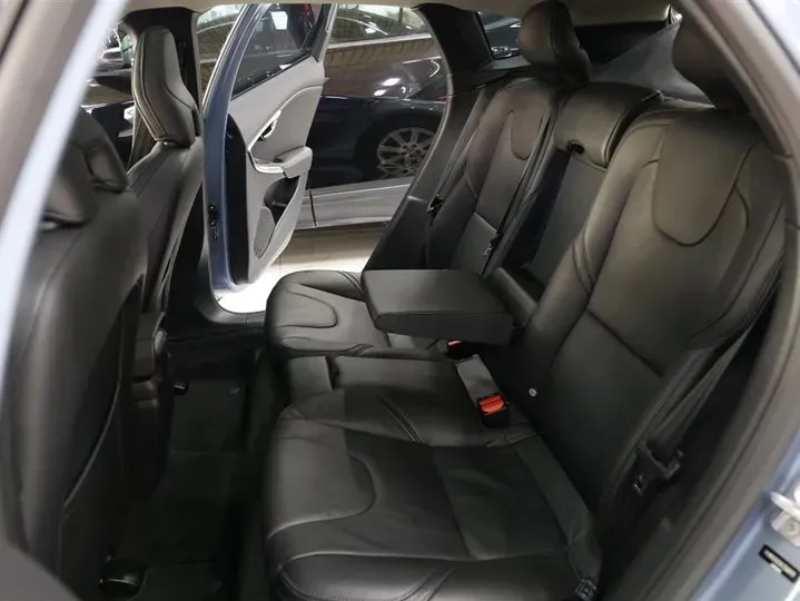 2018 Volvo V40 1.5T 152HP L4 6AT,autocango,china used car exporter,china ev exporter,chinese used car exporter,chinese used ev exporter