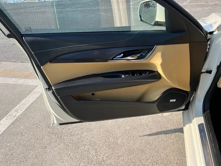 2014 Cadillac ATS 2.0T 276HP L4 6AT,autocango,china used car exporter,china ev exporter,chinese used car exporter,chinese used ev exporter