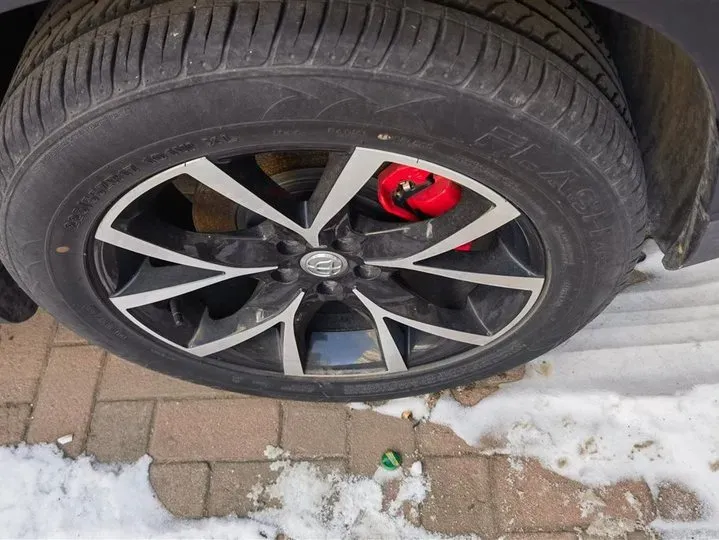 2016 Brilliance Auto V5 1.5T 150HP L4 5MT,autocango,china used car exporter,china ev exporter,chinese used car exporter,chinese used ev exporter