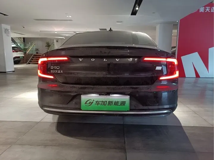 2021 Volvo S90 2.0T 303HP L4 8AT PHEV 11.6KWH,autocango,china used car exporter,china ev exporter,chinese used car exporter,chinese used ev exporter