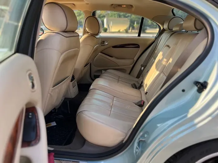 2004 Jaguar S-TYPE 3.0L 244HP V6 6AT,autocango,china used car exporter,china ev exporter,chinese used car exporter,chinese used ev exporter