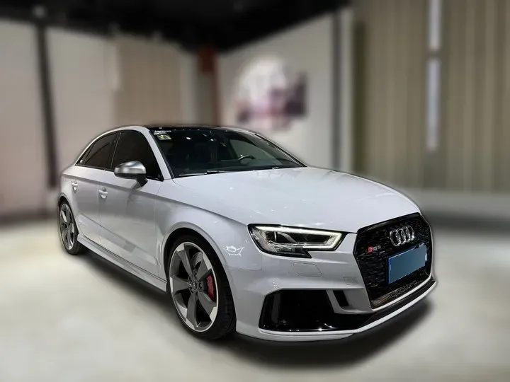 2017 Audi RS 3 2.5T 400HP L5 7DCT,autocango,china used car exporter,china ev exporter,chinese used car exporter,chinese used ev exporter