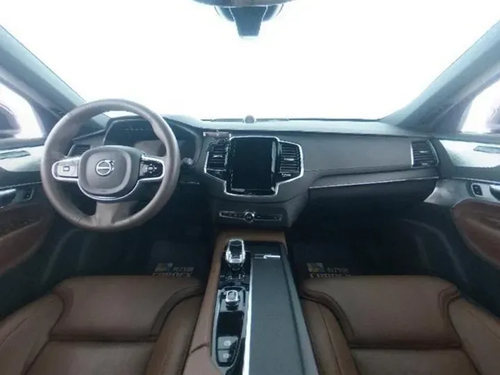 2023 Volvo XC90 2.0T 310HP L4 8AT PHEV 18.831KWH,autocango,china used car exporter,china ev exporter,chinese used car exporter,chinese used ev exporter