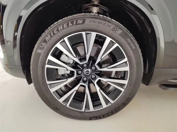 2023 Volvo XC90 2.0T 310HP L4 8AT PHEV 18.831KWH,autocango,china used car exporter,china ev exporter,chinese used car exporter,chinese used ev exporter