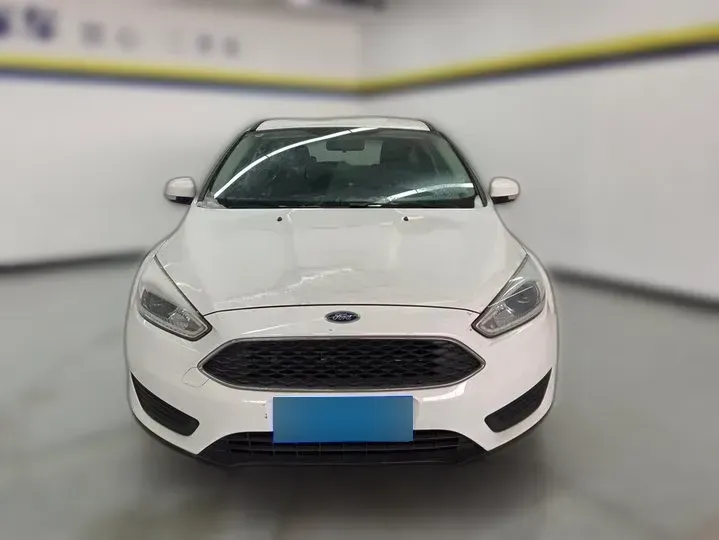 2018 Ford Focus 1.6L 125HP L4 6DCT,autocango,china used car exporter,china ev exporter,chinese used car exporter,chinese used ev exporter
