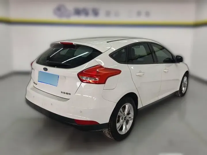 2018 Ford Focus 1.6L 125HP L4 6DCT,autocango,china used car exporter,china ev exporter,chinese used car exporter,chinese used ev exporter