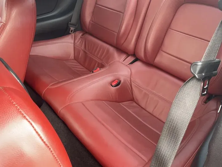 2015 Ford Mustang 2.3T 314HP L4 6AT,autocango,china used car exporter,china ev exporter,chinese used car exporter,chinese used ev exporter