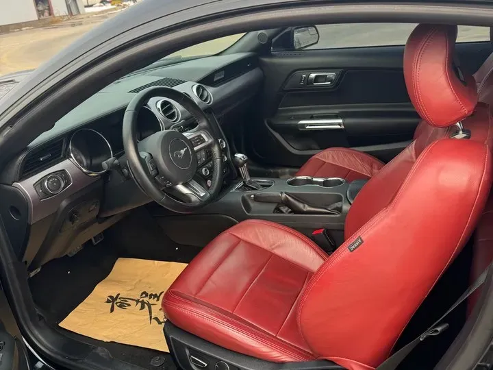 2015 Ford Mustang 2.3T 314HP L4 6AT,autocango,china used car exporter,china ev exporter,chinese used car exporter,chinese used ev exporter