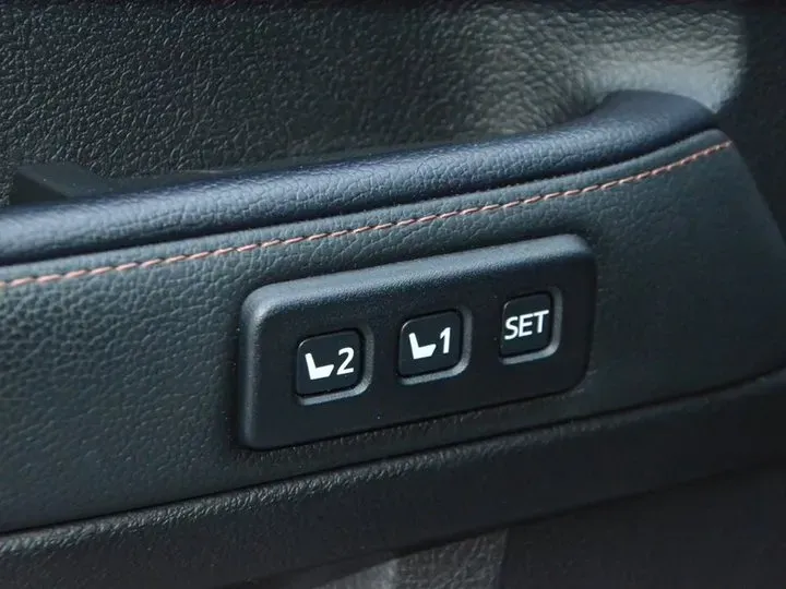 2022 Toyota 4Runner 4.0L 273HP V6 5AT,autocango,china used car exporter,china ev exporter,chinese used car exporter,chinese used ev exporter