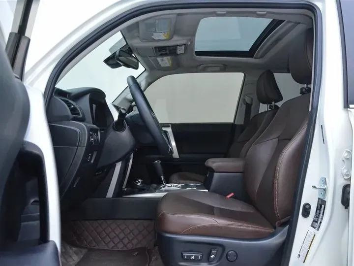 2022 Toyota 4Runner 4.0L 273HP V6 5AT,autocango,china used car exporter,china ev exporter,chinese used car exporter,chinese used ev exporter