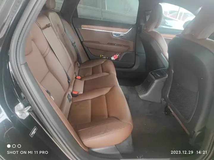 2022 Volvo S90 2.0T 310HP L4 8AT PHEV 18.831KWH,autocango,china used car exporter,china ev exporter,chinese used car exporter,chinese used ev exporter