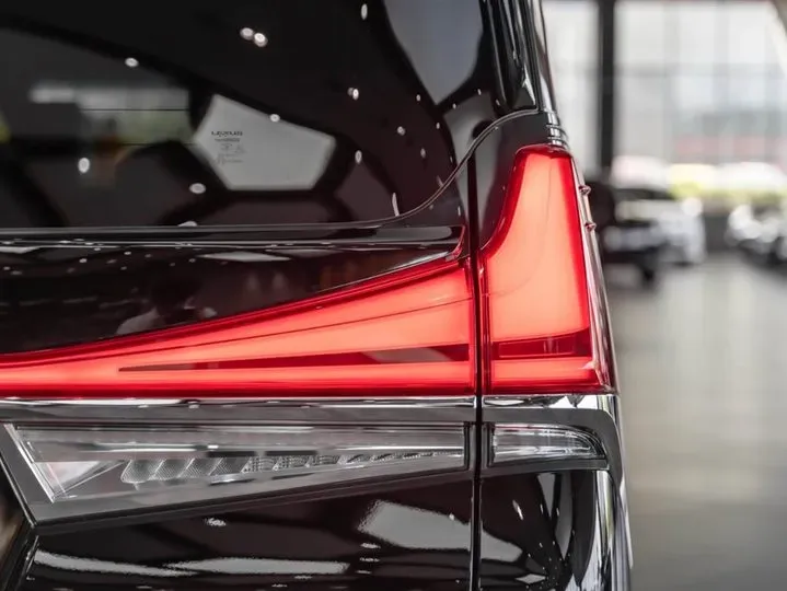 2020 Lexus LM 2.5L 117HP L4 E-CVT Hybrid,autocango,china used car exporter,china ev exporter,chinese used car exporter,chinese used ev exporter